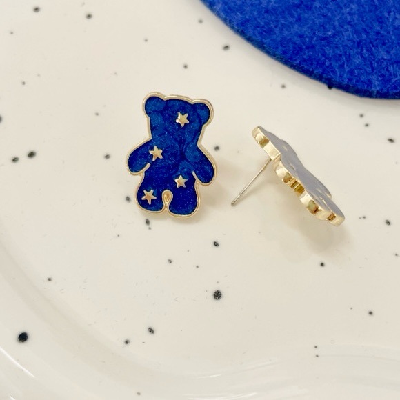 🔥2/$20 Blue Bear Earrings Silver Pin - Picture 3 of 5